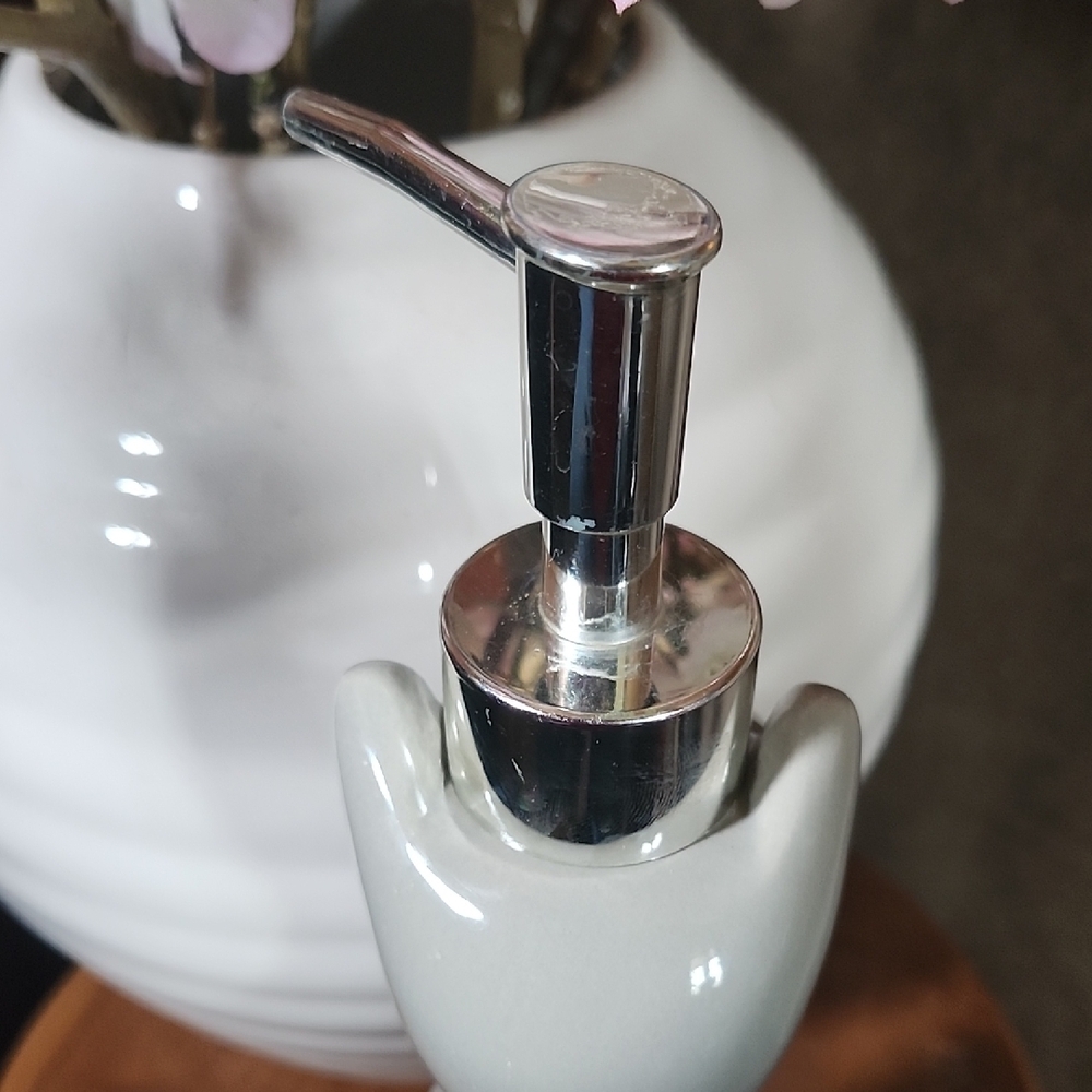 Gray Cat Ceramic Soap Dispenser - Picture 3 of 5